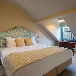 Deluxe Junior Suite